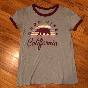 Good vibes California tee